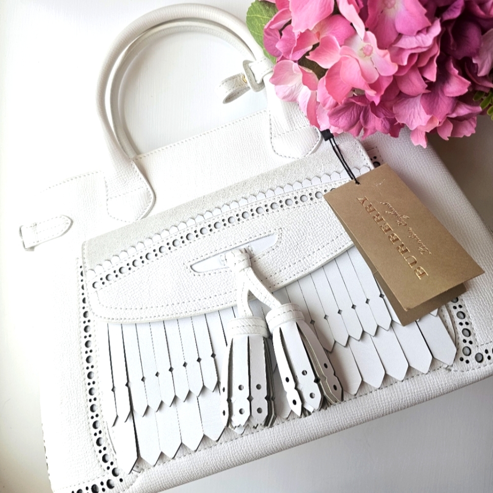 Burberry Medium Banner Chalk White